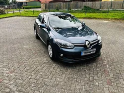 Grau Gebraucht 2015 Renault Mégane III Authentique Limousine | 7.500 € (Fairer Preis)