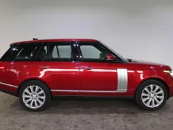 Italian racing red Gebraucht 2017 Land Rover Range Rover Autobiography SUV | 31.990 €