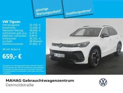 Oryxweiß perlmutteffekt Gebraucht 2024 VW Tiguan R-line SUV | 59.890 €