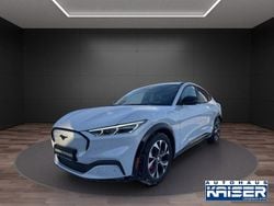 Weiß Gebraucht 2022 Ford Mustang Mach-E SUV | 29.890 € (Guter Preis)