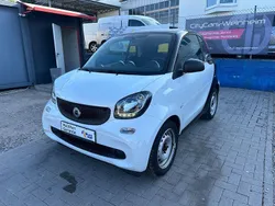 Weiß Gebraucht 2015 Smart ForTwo Coupé Coupé | 5.650 €