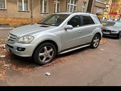 Silber Gebraucht 2006 Mercedes 320 SUV | 6.700 €