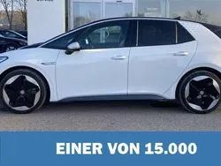 Weiß metallic Gebraucht 2021 VW ID.3 Pro Kleinwagen | 27.380 € (Etwas zu teuer)