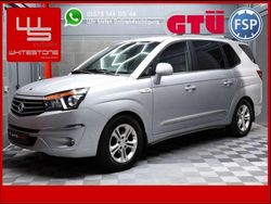Grau Gebraucht 2017 Ssangyong (KGM) Rodius Van / Kleinbus | 17.950 € (Etwas zu teuer)