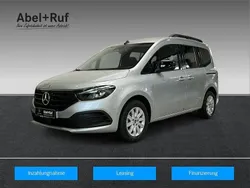 Helvinsilber (metallic) Gebraucht 2023 Mercedes 200 Kombi | 24.699 € (Guter Preis)
