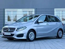 Silber Gebraucht 2018 Mercedes B180 Van / Kleinbus | 13.990 € (Superpreis)