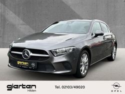 Grau Gebraucht 2019 Mercedes A180 Limousine | 19.590 € (Guter Preis)
