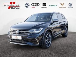 Schwarz / deep black (metallic) Gebraucht 2022 VW Tiguan Allspace R-line SUV | 36.980 € (Fairer Preis)