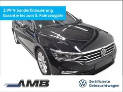 2t deep black perleffekt Gebraucht 2024 VW Passat Elegance Kombi | 40.880 € (Teuer)