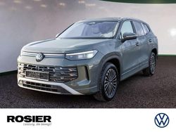 Grün / cipressino grün Neu 2025 VW Tayron Elegance SUV | 62.910 € (Teuer)
