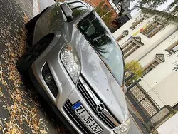 Silber Gebraucht 2008 Opel Astra Kombi | 2.000 €
