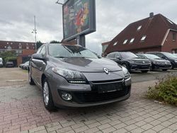 Silber Gebraucht 2013 Renault Mégane III Initiale Paris Limousine | 7.990 € (Teuer)