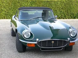 Grün Gebraucht 1971 Jaguar E-Type Cabrio | 157.900 €