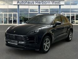 Vulkangrau metallic Gebraucht 2020 Porsche Macan S SUV | 52.950 € (Fairer Preis)