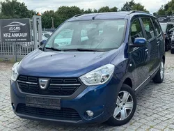 Blau Gebraucht 2019 Dacia Lodgy Van / Kleinbus | 8.990 € (Fairer Preis)