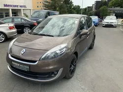 Braun Gebraucht 2012 Renault Grand Scénic III Expression Van / Kleinbus | 6.300 € (Fairer Preis)