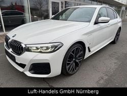 Alpinweiss iii Gebraucht 2021 BMW 545e M Sport Limousine | 35.470 € (Guter Preis)