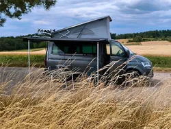 Grau Gebraucht 2018 VW T6 Beach Van | 44.599 €