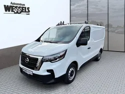 Weiß Gebraucht 2022 Nissan Primastar Visia Van / Kleinbus | 24.400 € (Guter Preis)