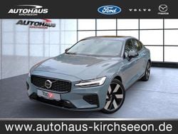 Thunder grey / (metallic) Gebraucht 2024 Volvo S60 Plus Limousine | 38.750 € (Guter Preis)