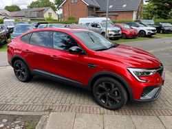 Rot Gebraucht 2023 Renault Arkana R.S. SUV | 25.900 € (Fairer Preis)