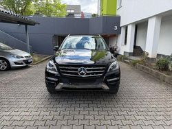 Schwarz Gebraucht 2012 Mercedes ML350 SUV | 15.500 € (Guter Preis)
