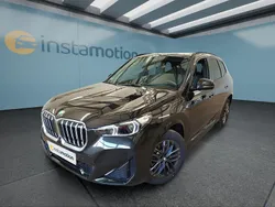 Schwarz Gebraucht 2023 BMW X1 SUV | 47.749 € (Etwas zu teuer)