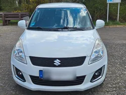 Weiß Gebraucht 2015 Suzuki Swift Club Kleinwagen | 6.500 € (Etwas zu teuer)