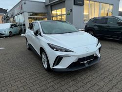 Weiß Neu 2025 MG MG4 EV Luxury Kleinwagen | 40.311 € (Guter Preis)