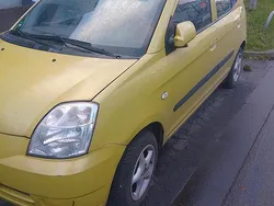 Gelb Gebraucht 2005 Kia Picanto Kleinwagen | 1.300 € (Fairer Preis)