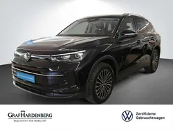 Schwarz Gebraucht 2024 VW Tiguan Life SUV | 39.440 € (Fairer Preis)
