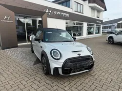 Silber Gebraucht 2022 Mini John Cooper Works Cabriolet Cabrio | 32.990 € (Fairer Preis)