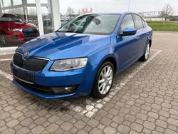 Blau Gebraucht 2015 Skoda Octavia Elegance Limousine | 11.990 € (Fairer Preis)