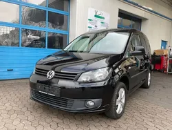 Schwarz Gebraucht 2014 VW Caddy Trendline Van / Kleinbus | 15.800 € (Teuer)