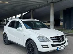 Weiß Gebraucht 2010 Mercedes ML350 Edition SUV | 11.999 € (Fairer Preis)