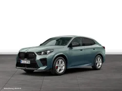 Grün Gebraucht 2024 BMW X2 SUV | 56.955 € (Guter Preis)