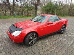 Rot Gebraucht 1999 Mercedes SLK200 Cabrio | 4.000 € (Fairer Preis)