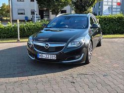 Schwarz Gebraucht 2013 Opel Insignia Innovation Kombi | 9.500 € (Etwas zu teuer)