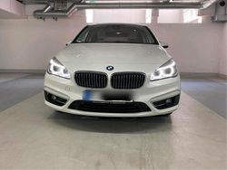 Weiß Gebraucht 2015 BMW 216 SUV | 10.900 € (Teuer)