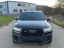 Grau Gebraucht 2018 Audi SQ7 Sport SUV | 44.990 € (Guter Preis)