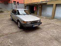 Silber Gebraucht 1985 Saab 900 Kleinwagen | 7.200 €