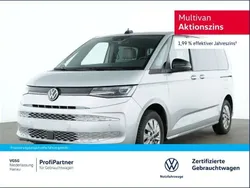 Silber Gebraucht 2024 VW Multivan Life Van / Kleinbus | 56.790 € (Fairer Preis)