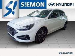 Weiss Gebraucht 2024 Hyundai i30 GO! Limousine | 20.730 € (Fairer Preis)