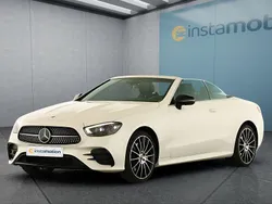 Weiß Gebraucht 2021 Mercedes E450 Cabrio | 68.399 €