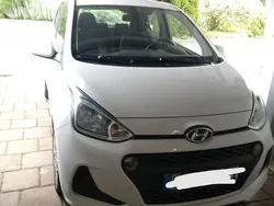 Weiß Gebraucht 2018 Hyundai i10 Style Kleinwagen | 6.900 € (Fairer Preis)