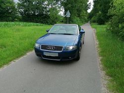 Blau Gebraucht 2002 Audi A4 Cabriolet Cabrio | 8.700 €