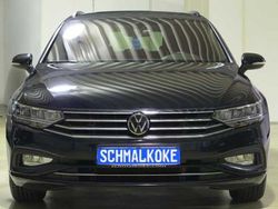 Deep black pearlescent (metallic) Gebraucht 2024 VW Passat Business Kombi | 26.500 € (Superpreis)