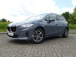 Grau Gebraucht 2022 BMW 218 Active Tourer Van / Kleinbus | 24.998 € (Fairer Preis)