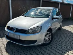 Silber Gebraucht 2010 VW Golf VI Limousine | 3.190 € (Guter Preis)