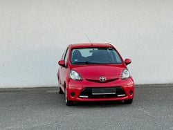 Rot Gebraucht 2014 Toyota Aygo Cool Kleinwagen | 5.499 € (Guter Preis)
